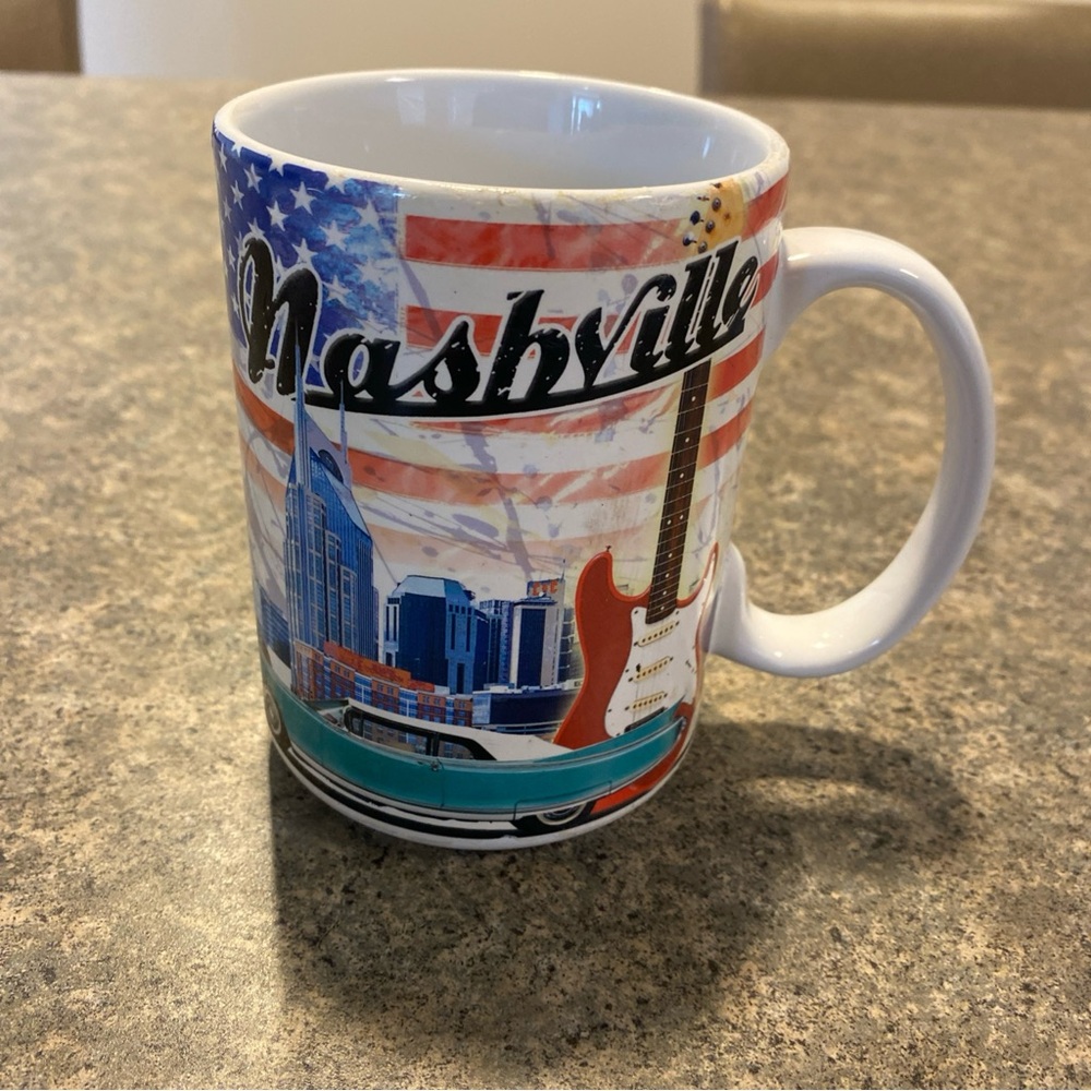 Nashville Ceramic Cityscape Mug in Red, White & Blue